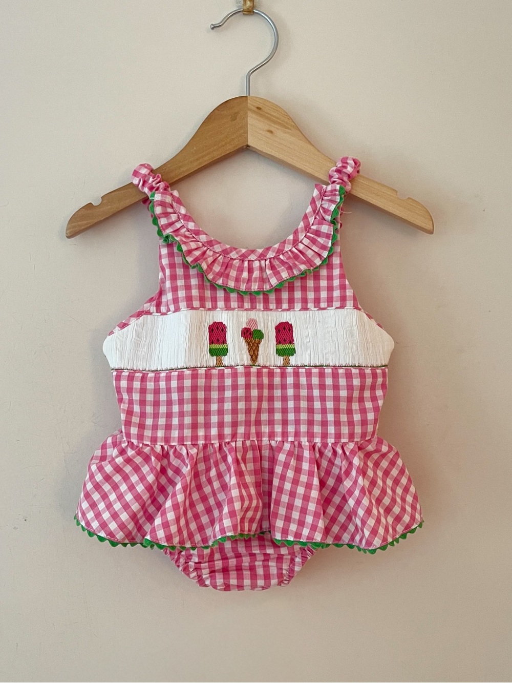 SILLY GOOSE EUC Hand Smocked Summer Popsicle Gingham Ruffle Bubble Sunsuit